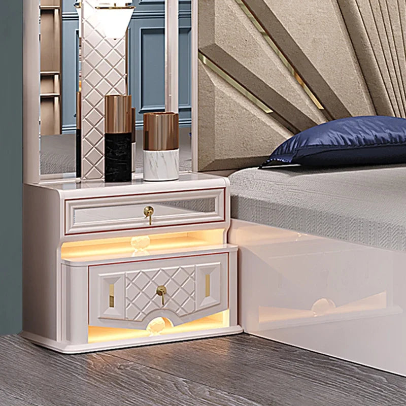 A Turkish Ensemble Coucher Double Wooden King Size Bed